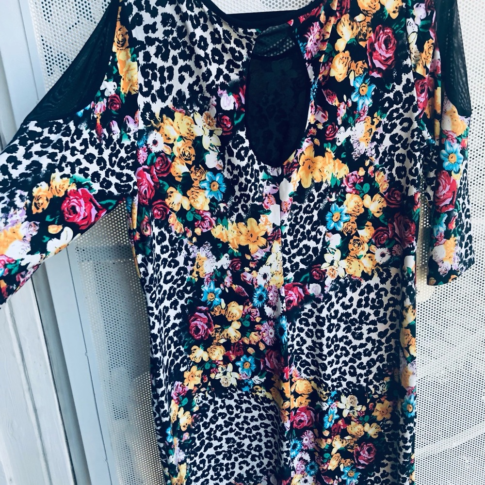Floral Leopard Print Cold-Shoulder Women’s Top / Dress